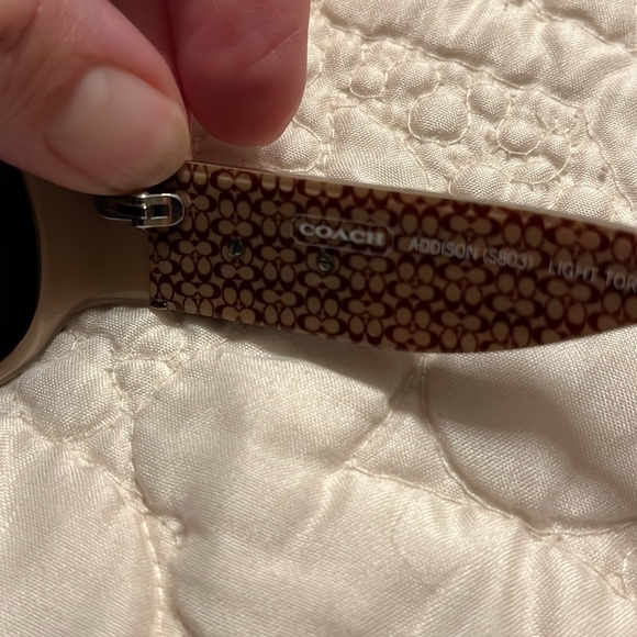 Coach official tortoise shell prescription sunglasses with bifocals in case - Picture 4 of 8